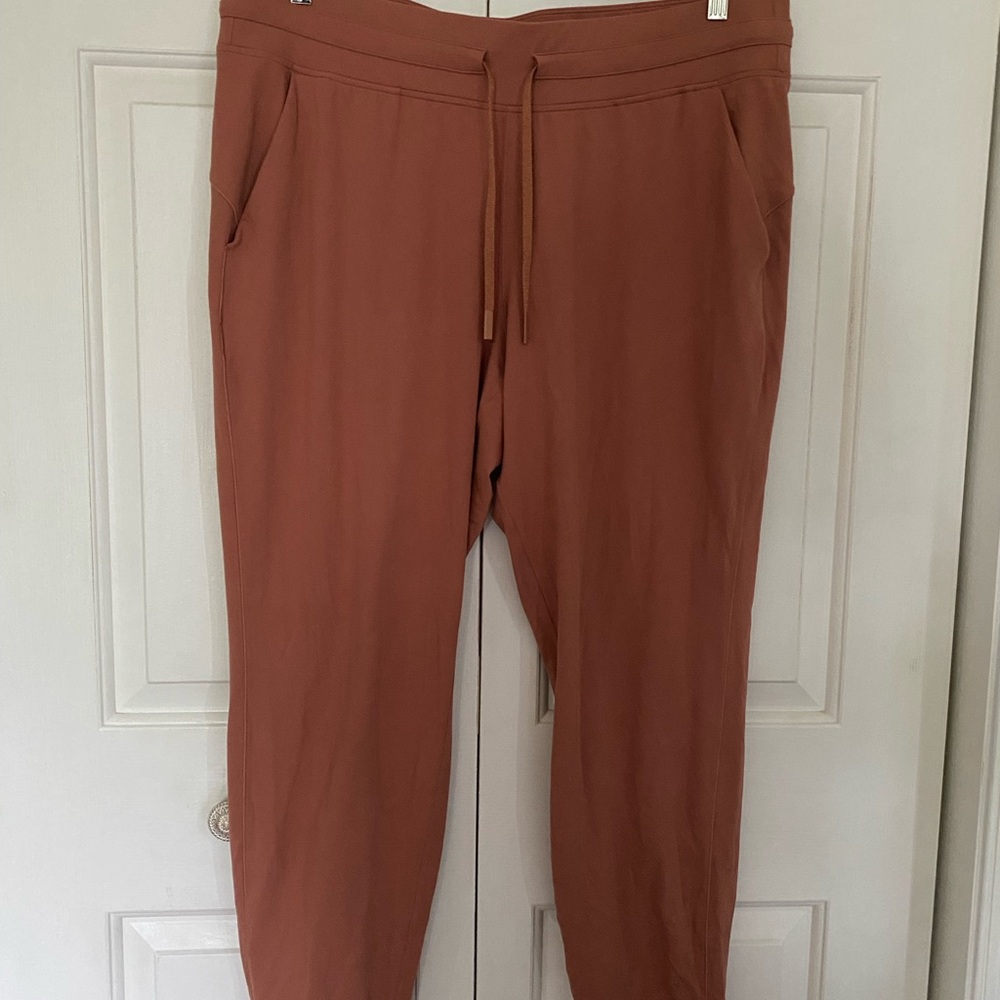 Lululemon Ready to Rulu Joggers 29”